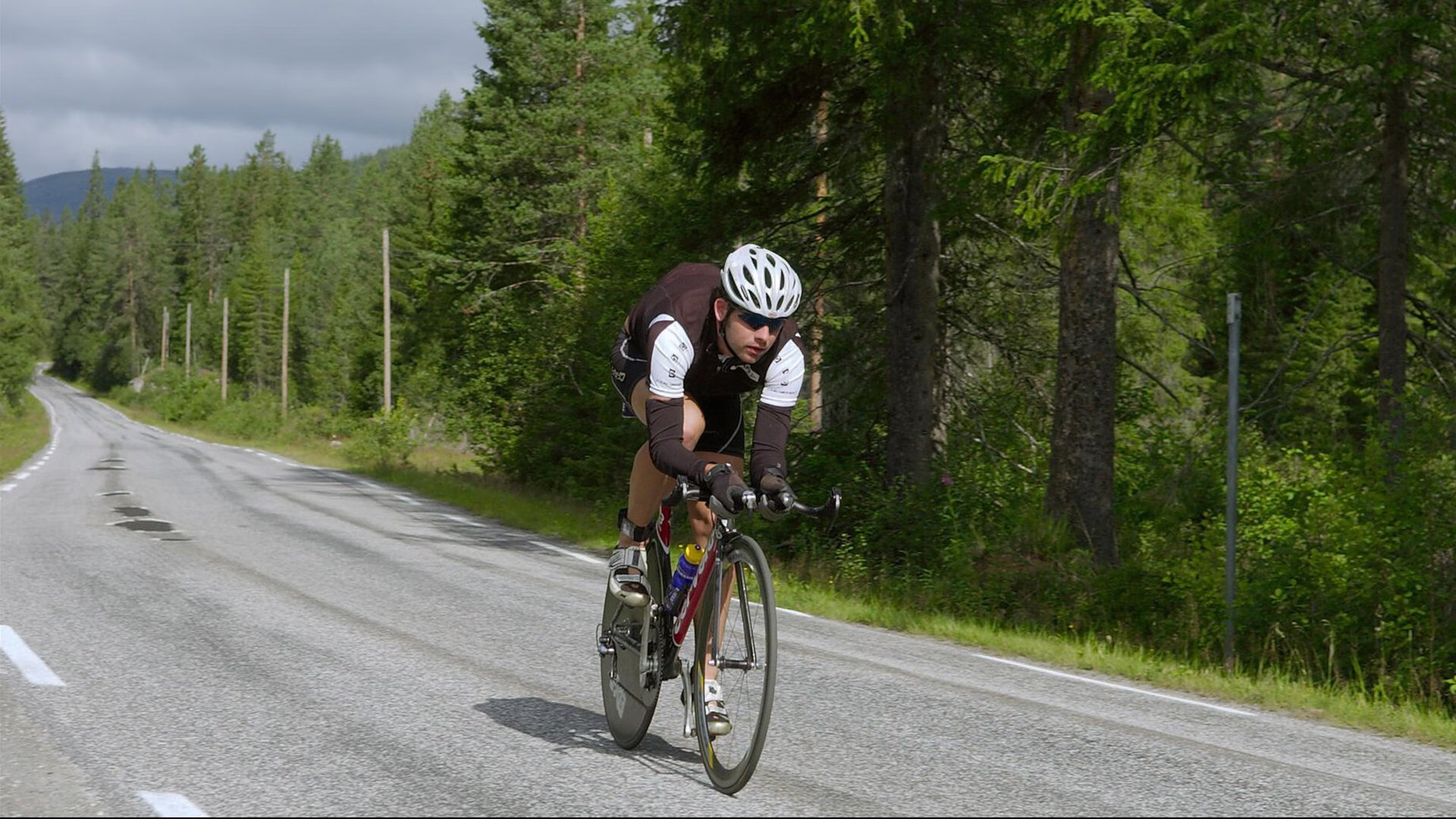 意甲:那不勒斯2-2战平佛罗伦萨,奥斯梅恩和易卜拉希莫维奇各扳一球